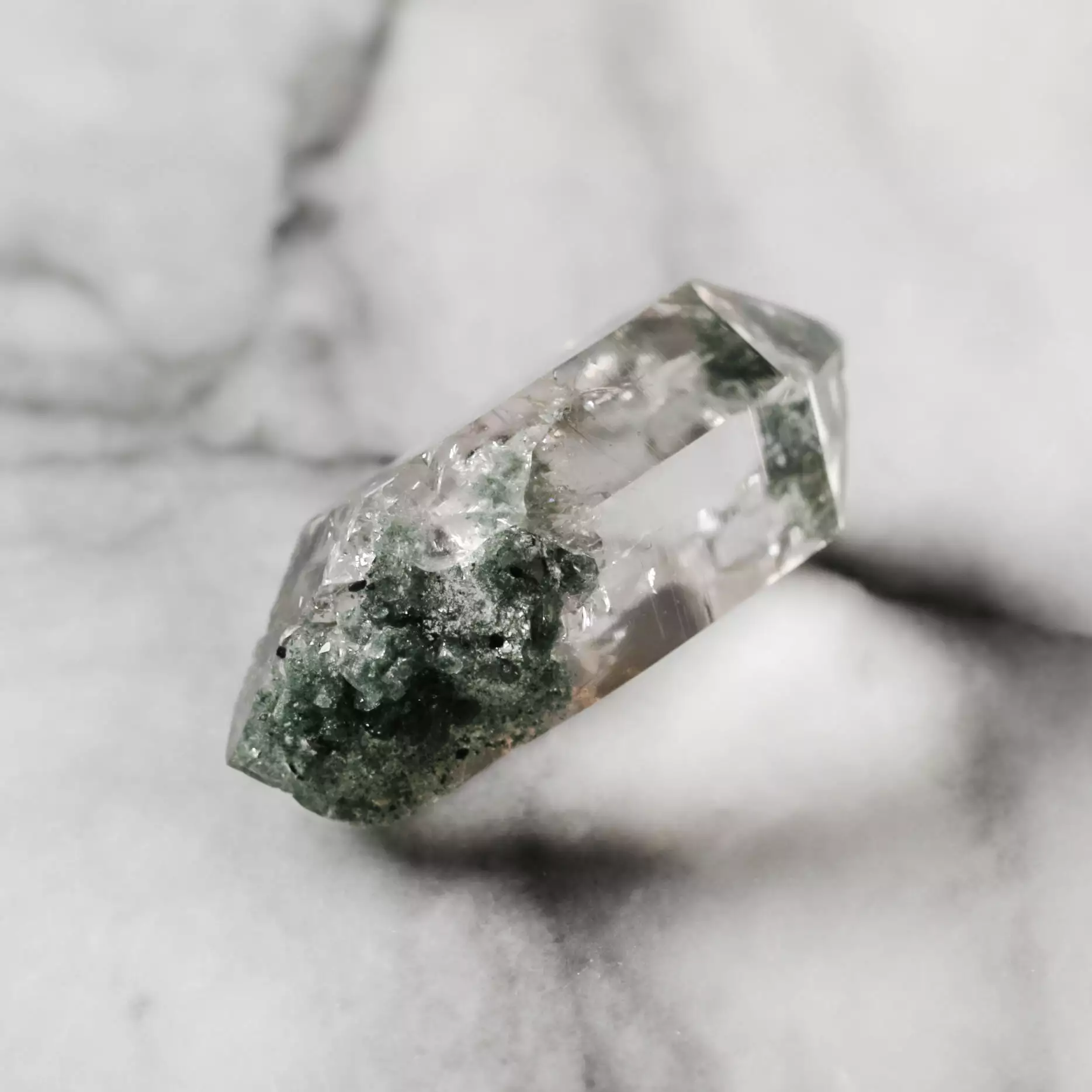 Water Clear Point With Green Chlorite Base & Key-Code - Image 4